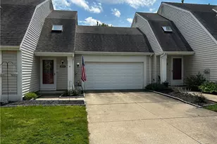 9605 E Idlewood Dr, Twinsburg, OH 44087 - Photo 1