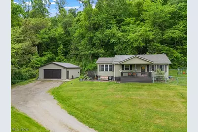 6942 Mount Pleasant Road NE, Zoarville, OH 44656 - Photo 1