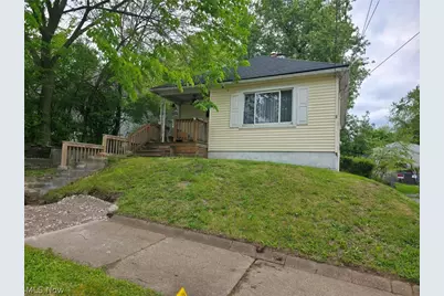 715 Gardendale Avenue, Akron, OH 44310 - Photo 1