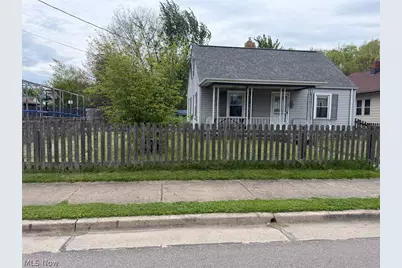 322 Millview Place SW, Canton, OH 44706 - Photo 1