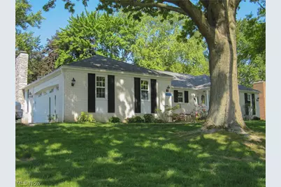 7351 Starcliff Avenue NW, North Canton, OH 44720 - Photo 1
