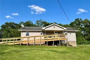 104 Woodcrest Ln, Marietta, OH 45750 - Photo 1