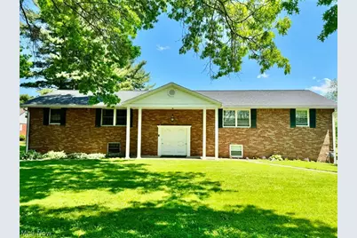 1236-1238 Bowen Circle NW, Canton, OH 44708 - Photo 1