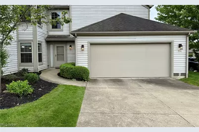 156 Spinnaker Drive, Columbiana, OH 44408 - Photo 1