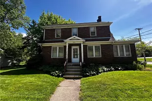 1918 Greensburg Rd, North Canton, OH 44720 - Photo 1