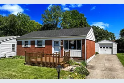 2217 40th Street NE, Canton, OH 44705 - Photo 1