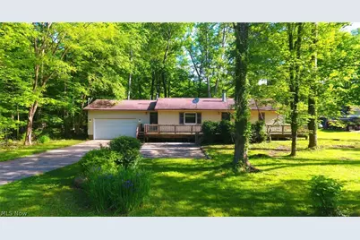 9311 Knowlton Road, Garrettsville, OH 44231 - Photo 1
