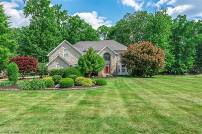 6424 Oak Point Estates, Lorain, OH 44053 - Photo 1