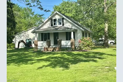 422 N Center Street, LaGrange, OH 44050 - Photo 1