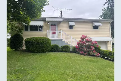 2265 S Hawkins Avenue, Akron, OH 44314 - Photo 1