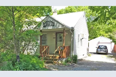 136 Sunset Drive, Kelleys Island, OH 43438 - Photo 1