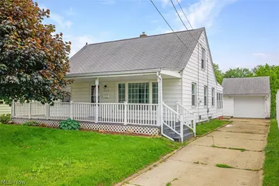 1139 Rockwood Avenue SW, Canton, OH 44710 - Photo 1