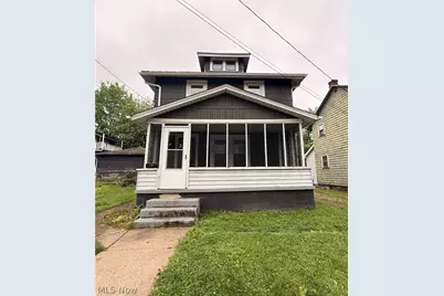 13 Burton Avenue NW, Massillon, OH 44646 - Photo 1