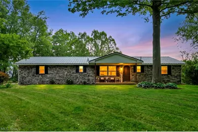 12100 Hoover Avenue NW, Uniontown, OH 44685 - Photo 1