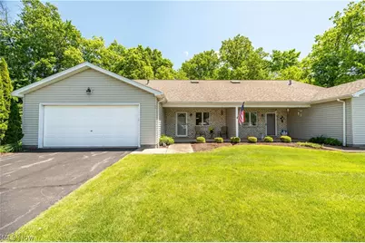 535 Wilcox Road, Youngstown, OH 44515 - Photo 1