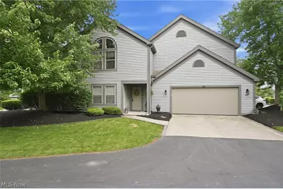 127 S Bayshore Drive, Columbiana, OH 44408 - Photo 1