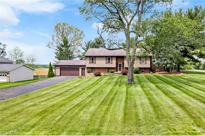 11033 Santa Fe Trail NE, Hartville, OH 44632 - Photo 1
