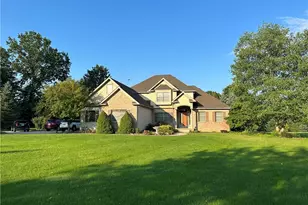 5971 Spangler Dr, New Franklin, OH 44216 - Photo 1