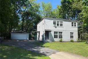 1765 14th St, Cuyahoga Falls, OH 44223 - Photo 1