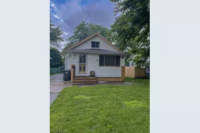 684 Evans Avenue, Akron, OH 44310 - Photo 1