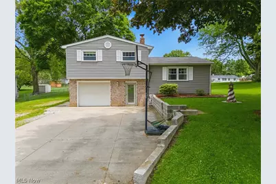 8572 Greenmeadow Avenue NW, Canal Fulton, OH 44614 - Photo 1