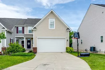 811 Robinson Drive, LaGrange, OH 44050 - Photo 1
