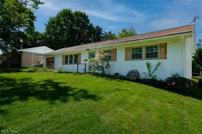 4660 4th Street NW, Canton, OH 44708 - Photo 1