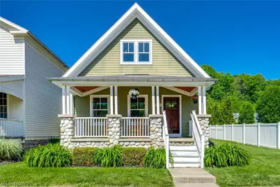 750 Hickory Street, Akron, OH 44303 - Photo 1