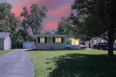 1239 E 332nd Street, Eastlake, OH 44095 - Photo 1