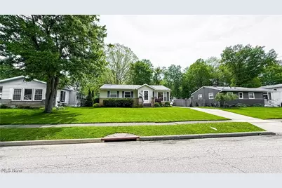 4261 Osage Street, Stow, OH 44224 - Photo 1