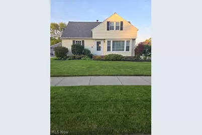 561 Crescent Drive, Willowick, OH 44095 - Photo 1