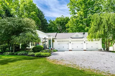 3522 Lovers Lane, Ravenna, OH 44266 - Photo 1