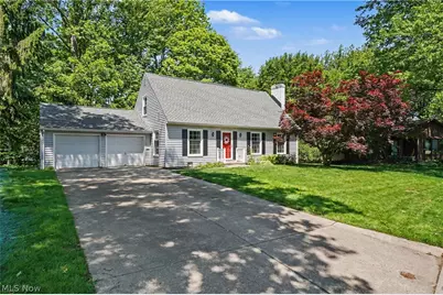 2920 Carters Grove Road, Cuyahoga Falls, OH 44223 - Photo 1