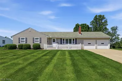 824 E Bank Street, Ashland, OH 44805 - Photo 1