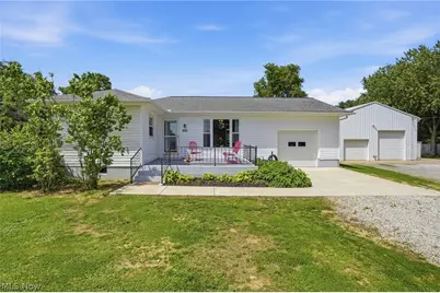 262 W 4th Street, Frazeysburg, OH 43822 - Photo 1