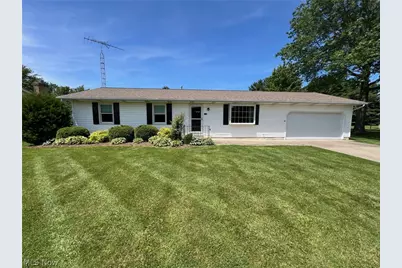 1018 Foxmoor Lane, Ashland, OH 44805 - Photo 1