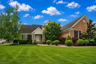 1204 Stone Crossing St NE, Canton, OH 44721 - Photo 1