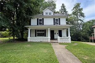 507 N 9th St, Cambridge, OH 43725 - Photo 1