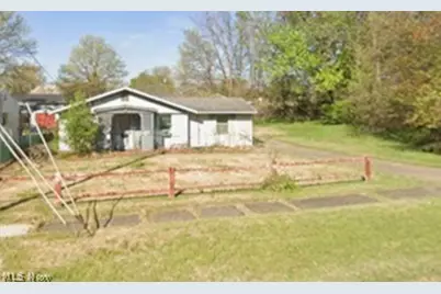 755 Tuttle Street, Belpre, OH 45714 - Photo 1