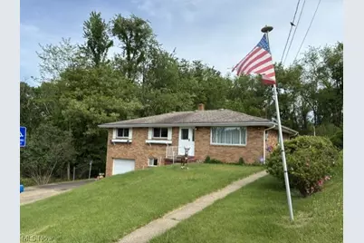 216 Lane Street, Weirton, WV 26062 - Photo 1