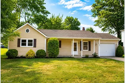 737 Grantwood Avenue, Sheffield Lake, OH 44054 - Photo 1