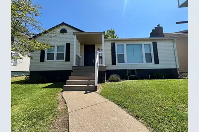 804 Oakland Boulevard, Cambridge, OH 43725 - Photo 1