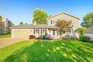 1112 Ledgebrook Dr, Tallmadge, OH 44278 - Photo 1