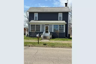 425 N Main Street, Magnolia, OH 44643 - Photo 1