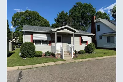 441 Esther Court NW, New Philadelphia, OH 44663 - Photo 1