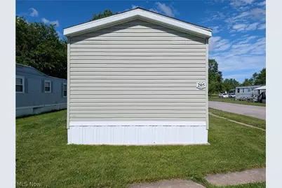 205 Larkstone Place, Elyria, OH 44035 - Photo 1