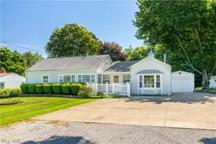 4847 Manchester Rd, New Franklin, OH 44319 - Photo 1