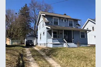 2527 Coventry Boulevard NE, Canton, OH 44705 - Photo 1