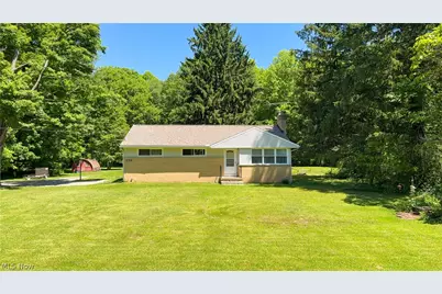 9621 Wolfe Road, Windham, OH 44288 - Photo 1