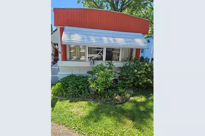 1243 Los Angeles Boulevard NW, North Canton, OH 44720 - Photo 1